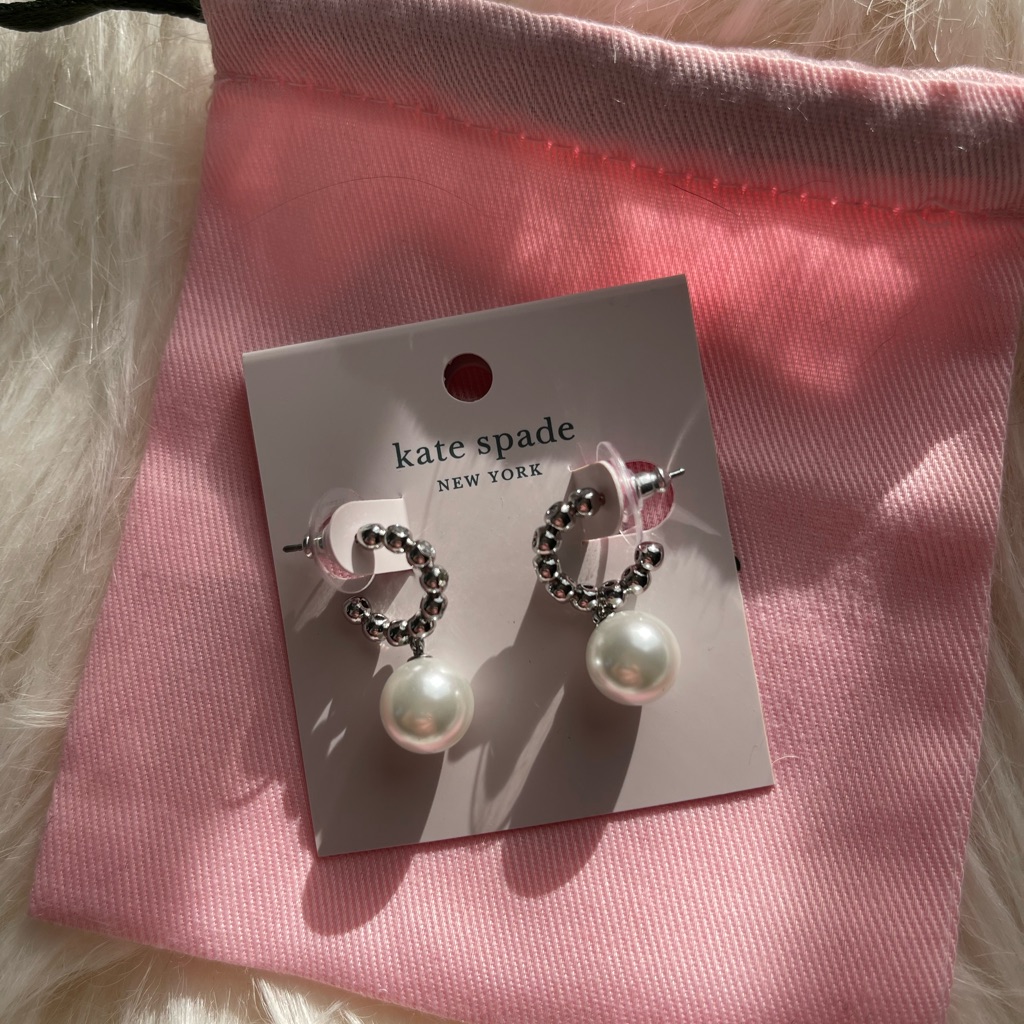 Nwt Kate Spade Modern Pearls Drop Huggies 45$